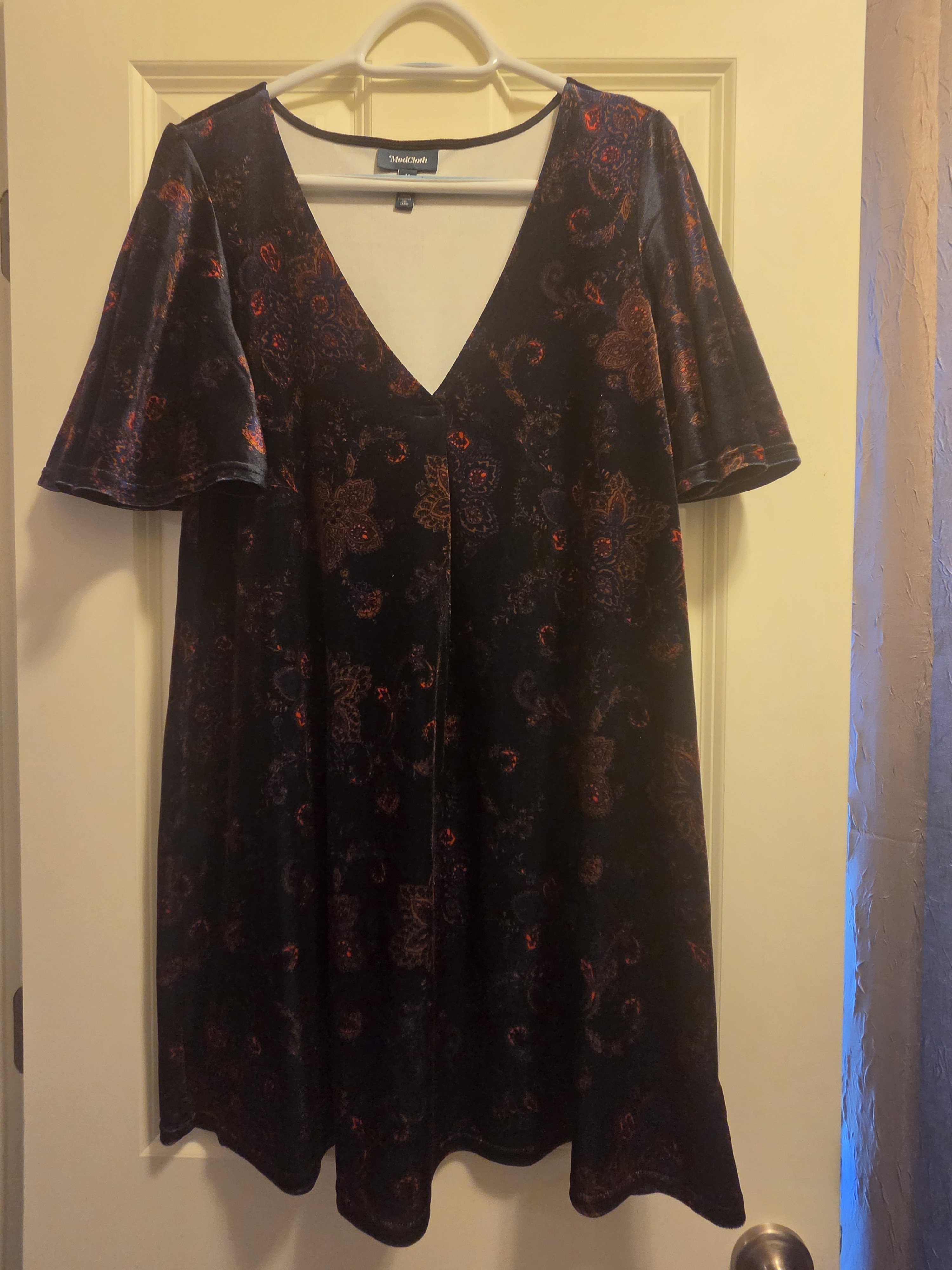 Modcloth Black Velvet Mini Dress With Red And Brown Paisley In Size Medium